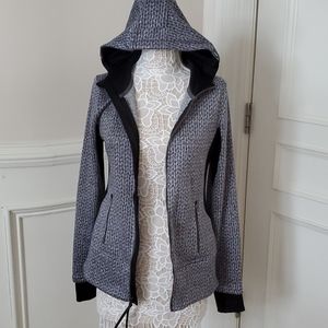 NWOT Mondetta active jacket